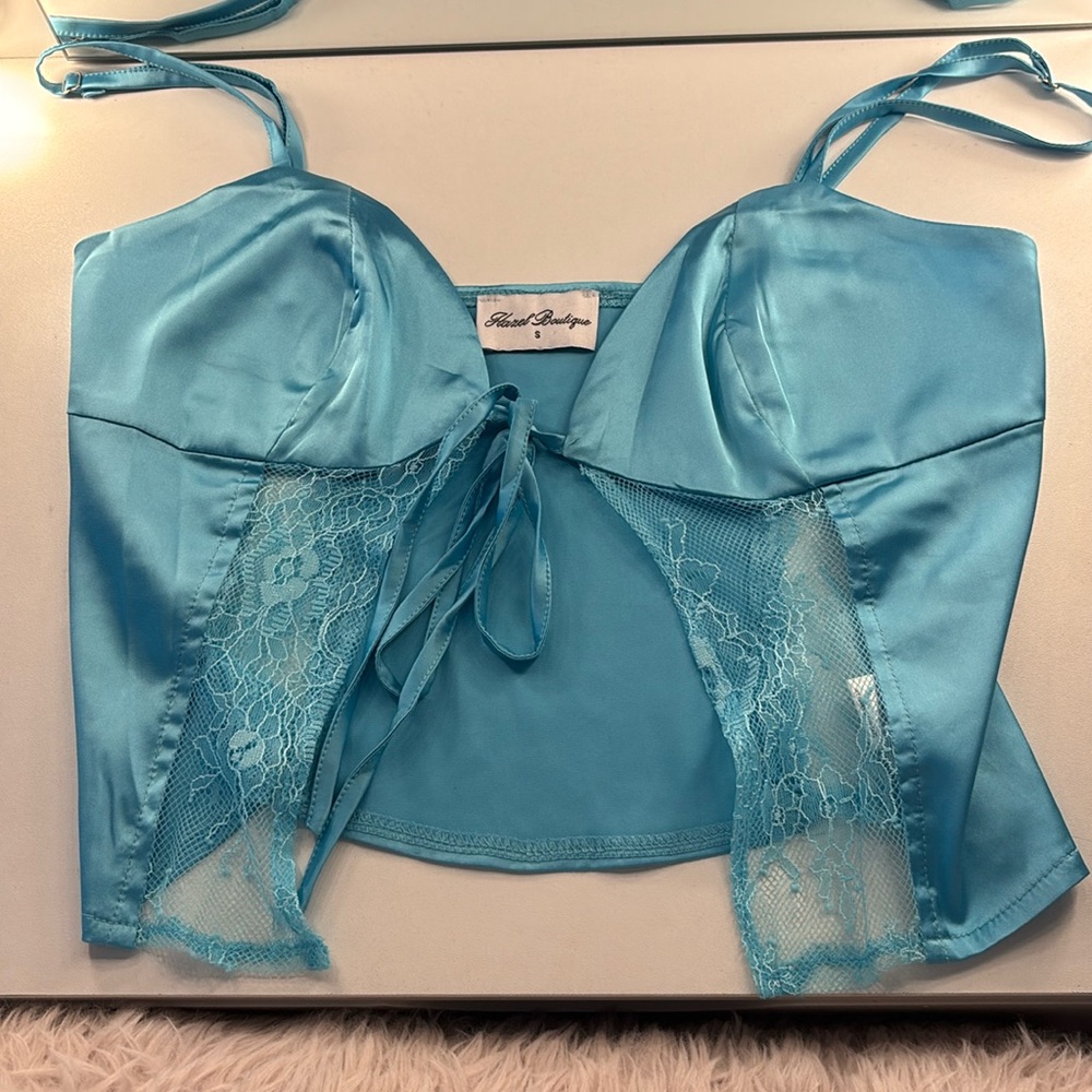 Hazel Boutique top